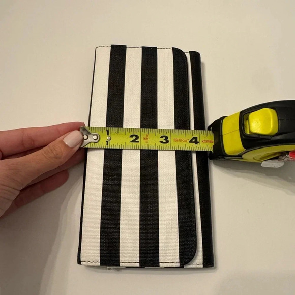 KUT Wallet - Picture 8 of 11